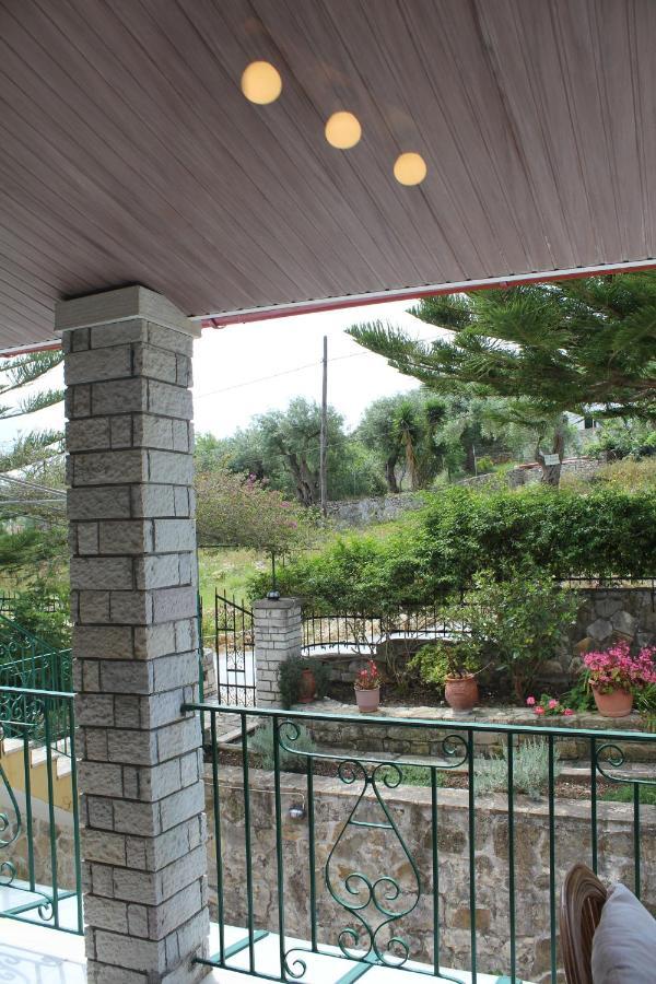 Paxos Rock Apartments Gáios Exterior foto